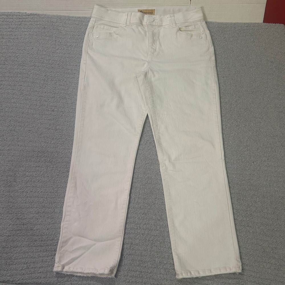 Democracy Jeans Ab Technology 10 White Straight Leg Raw Hem Coastal Chic Denim